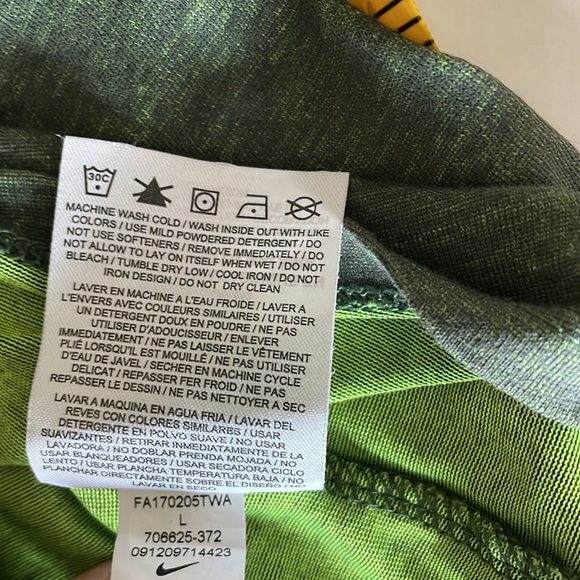 Nike green dri fit short sleeve tee shirt Men’s size L - Picture 9 of 10